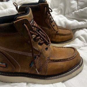 Ariat Women’s  Brown Leather Boots. NOT STEEL TOE OR COMPOSITE